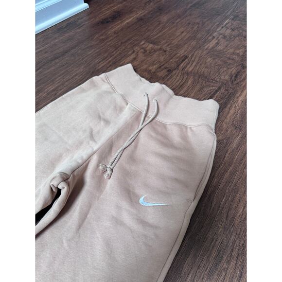 Nike Womens Sweatpants Beige Size Extra Small - Picture 1 of 3
